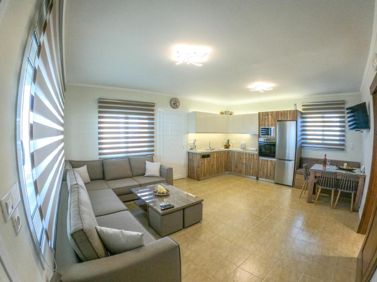 Golden Sunrise Stegna Apartment Archangelos  Exterior photo